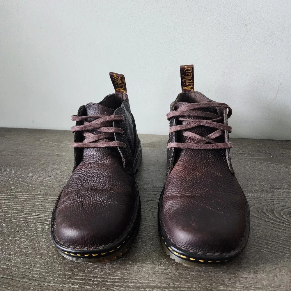 Dr Martens Sussex Brown Pebbled Leather Chukka Boots Shoes Men 8 Women 9 AW004